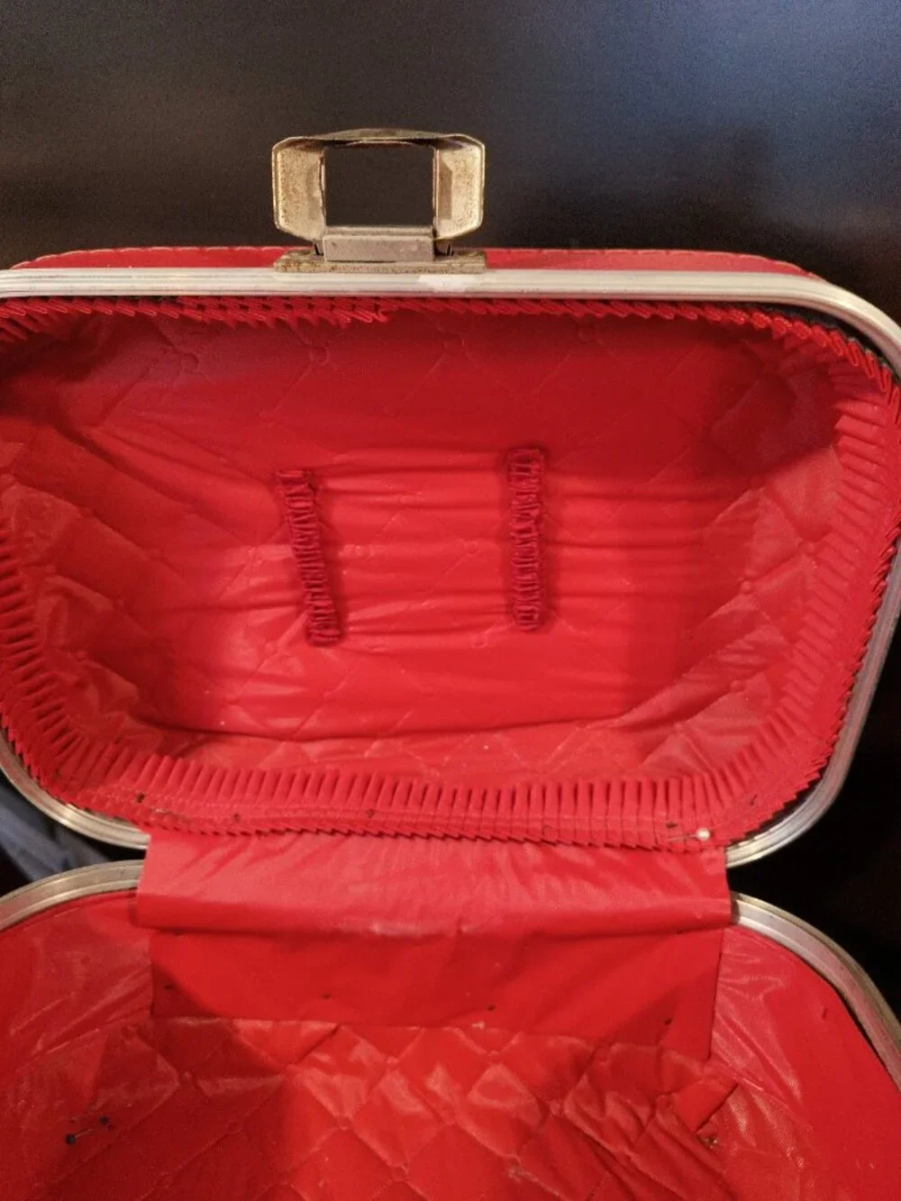 Vintage MCM Red Trojan Hard Shell Travel Train Makeup Vanity Case 1960-70s